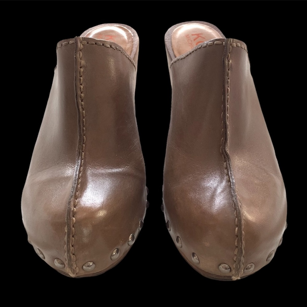 KORS Michael Kors Tan Leather Wooden Heel Clogs - Picture 2 of 10